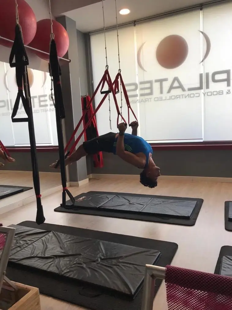 Pilates aéreo en el centro de Hortaleza